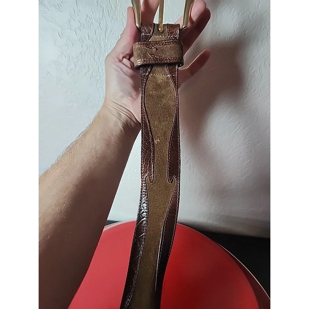 Vtg Streets Ahead Brown Leather Womens Med Belt, Western , Gold Colored Buckle